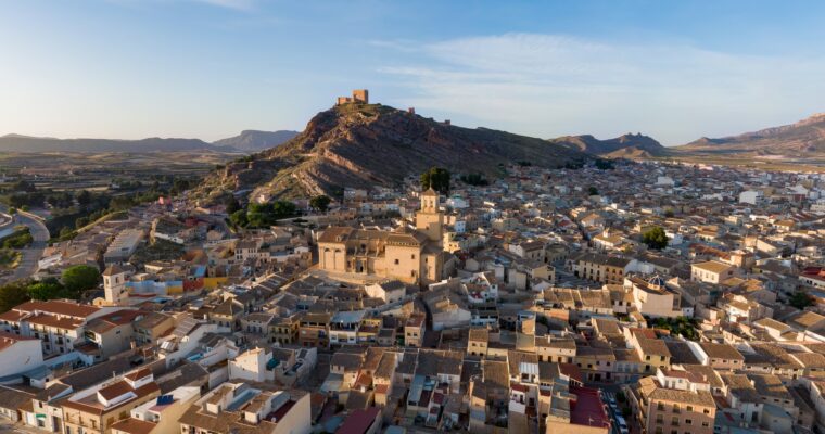 La comunidad de Jumilla: Un lugar de cultura y tradición.