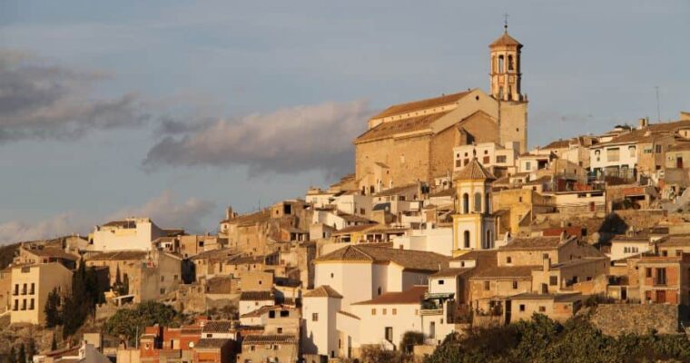 Bienvenidos a Bullas: Descubre la belleza de este encantador pueblo en Murcia